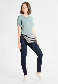 Eastpak DOGGY Sac Banane Sunday Grey Unisex