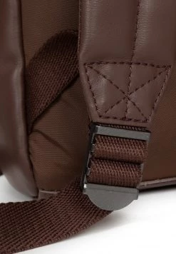 Eastpak PADDED PAKR Sac à Dos Brown Authentic Leather Unisex -Eastpak Sacs Magasin 0b85e1dcf33c4e53a7f5194e7f50f484
