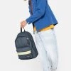 Eastpak OUT OF OFFICE Sac à Dos Geo Midnight Unisex -Eastpak Sacs Magasin 15083355fede4283986e46aa37d9f324