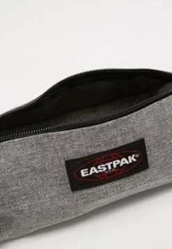 Eastpak BENCHMARK SINGLE Trousse Sunday Grey Unisex -Eastpak Sacs Magasin 3fcf1cc45f3046a09e80e841d1312757