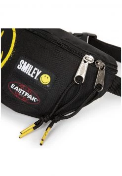 Eastpak Femme SPRINGER Sac Banane Smiley Graffiti Black -Eastpak Sacs Magasin 4d61b3d8380a42a798bdbb48720e8f63