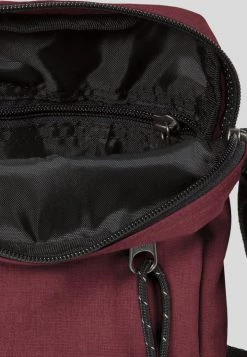 Eastpak CORE COLORS/AUTHENTIC Sac Bandoulière Red/bordeaux Unisex 11 Eastpak CORE COLORS/AUTHENTIC Sac Bandoulière Red/bordeaux Unisex -Eastpak Sacs Magasin 501e3b95566f46d68f0955cbdf474eb1