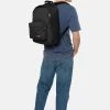 Eastpak OUT OF OFFICE Sac à Dos Black Unisex -Eastpak Sacs Magasin 51af2705ed1f41468efa3ee7bc6ff82e