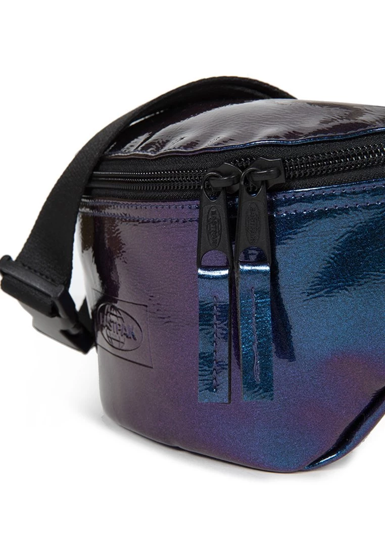 Eastpak Unisex SPRINGER PEARLESCENT Sac Banane Purple/dark Purple 8 Eastpak Unisex SPRINGER PEARLESCENT Sac Banane Purple/dark Purple – Image 6