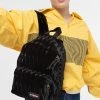 Eastpak ORBIT Sac à Dos Velvet Arrows Unisex -Eastpak Sacs Magasin 5b06d9de9dd74f2ba5d1da9e55071bb7