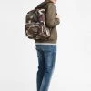 Eastpak Unisex OUT OF OFFICE CORE COLORS Sac à Dos Camo -Eastpak Sacs Magasin 5b3d536559ef44d6b2b167e862f9d940