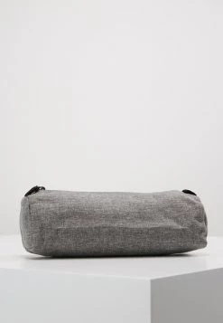 Eastpak BENCHMARK SINGLE Trousse Sunday Grey Unisex -Eastpak Sacs Magasin 71ed78958cc3421bbd6ee37a376f7204