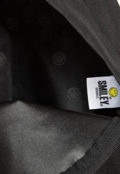 Eastpak ORBIT Sac à Dos Smiley Graffiti Black Unisex -Eastpak Sacs Magasin 772ac43ce1714744933f395dc81ffac8