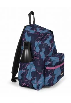 Eastpak Unisex Sac à Dos Camouflash Navy -Eastpak Sacs Magasin 88e71c6913e647c39418bdb6f00c39a7