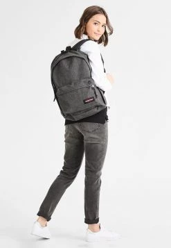 Eastpak Unisex OUT OF OFFICE Sac à Dos Black Denim -Eastpak Sacs Magasin aa7e7f4353394ff882f6242c00d11c26