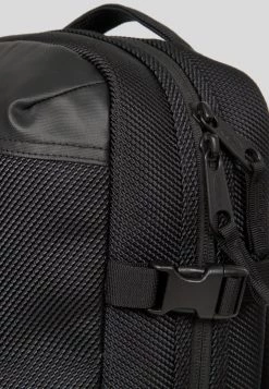 Eastpak Unisex TECUM Sac à Dos Black -Eastpak Sacs Magasin af8f0a1d8d344a85a4e43ab4fe09fb9a