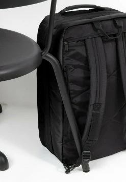 Eastpak Unisex Sac à Dos Black -Eastpak Sacs Magasin b8b831b40f5c455180779a57d3c1a38e