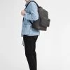 Eastpak WYOMING Sac à Dos Black Denim Unisex -Eastpak Sacs Magasin be677a069f6d437fa6f4d0377417d5c8