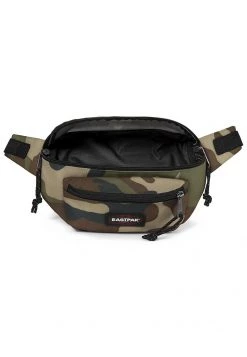 Eastpak Unisex DOGGY BAG CORE COLORS Sac Banane Camo -Eastpak Sacs Magasin cc2b890e9dd349b798efab91f54e7202