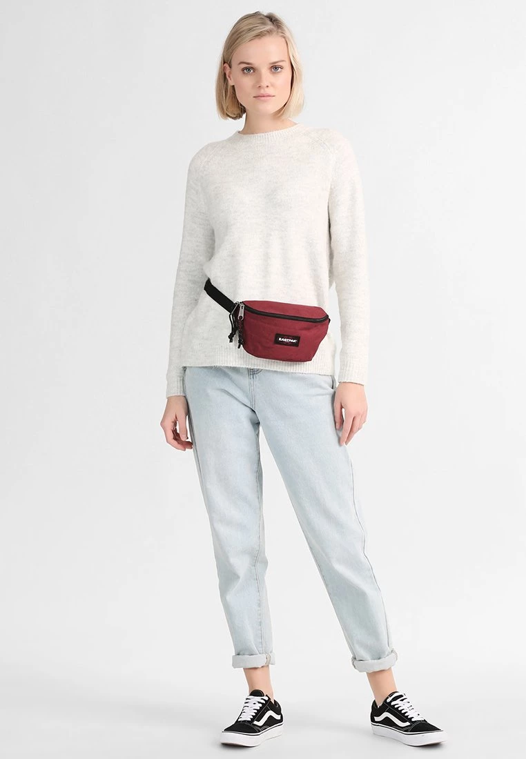 Eastpak SPRINGER NEW COLORS Sac Banane Crafty Wine Femme 4 Eastpak SPRINGER NEW COLORS Sac Banane Crafty Wine Femme – Image 2