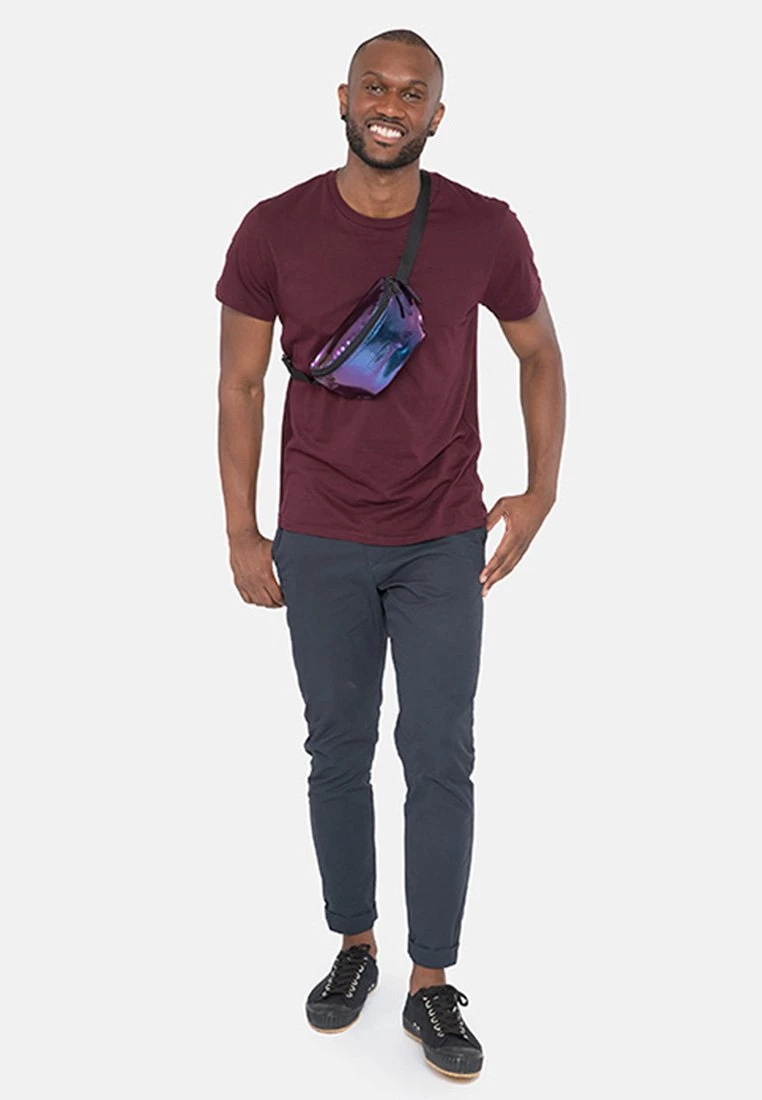 Eastpak Unisex SPRINGER PEARLESCENT Sac Banane Purple/dark Purple 4 Eastpak Unisex SPRINGER PEARLESCENT Sac Banane Purple/dark Purple – Image 2